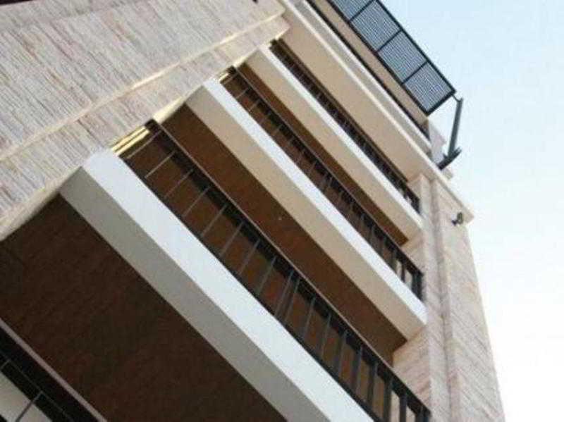 فندق هيران ريزيدنس Patong المظهر الخارجي الصورة